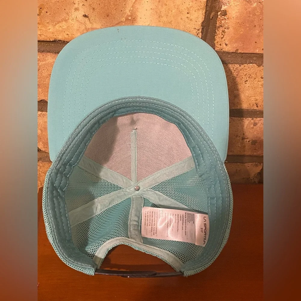 Men's Green Teal La Sportiva Italy Triangle Geometric Pattern‎ Snapback Hat